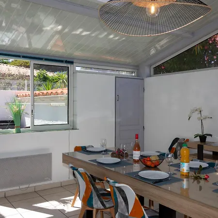 Maison De La - Classee 3 Etoiles ! Bbq Belle Terrasse Privee - Climatisation & Parking Prive - Sejour Ideal Famille Et Speciale Ferienhaus